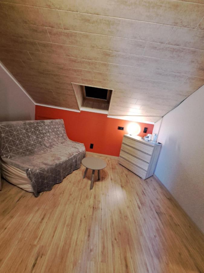 Chanteloup, Maison D'Hotes - Halleux Halleux  Luaran gambar